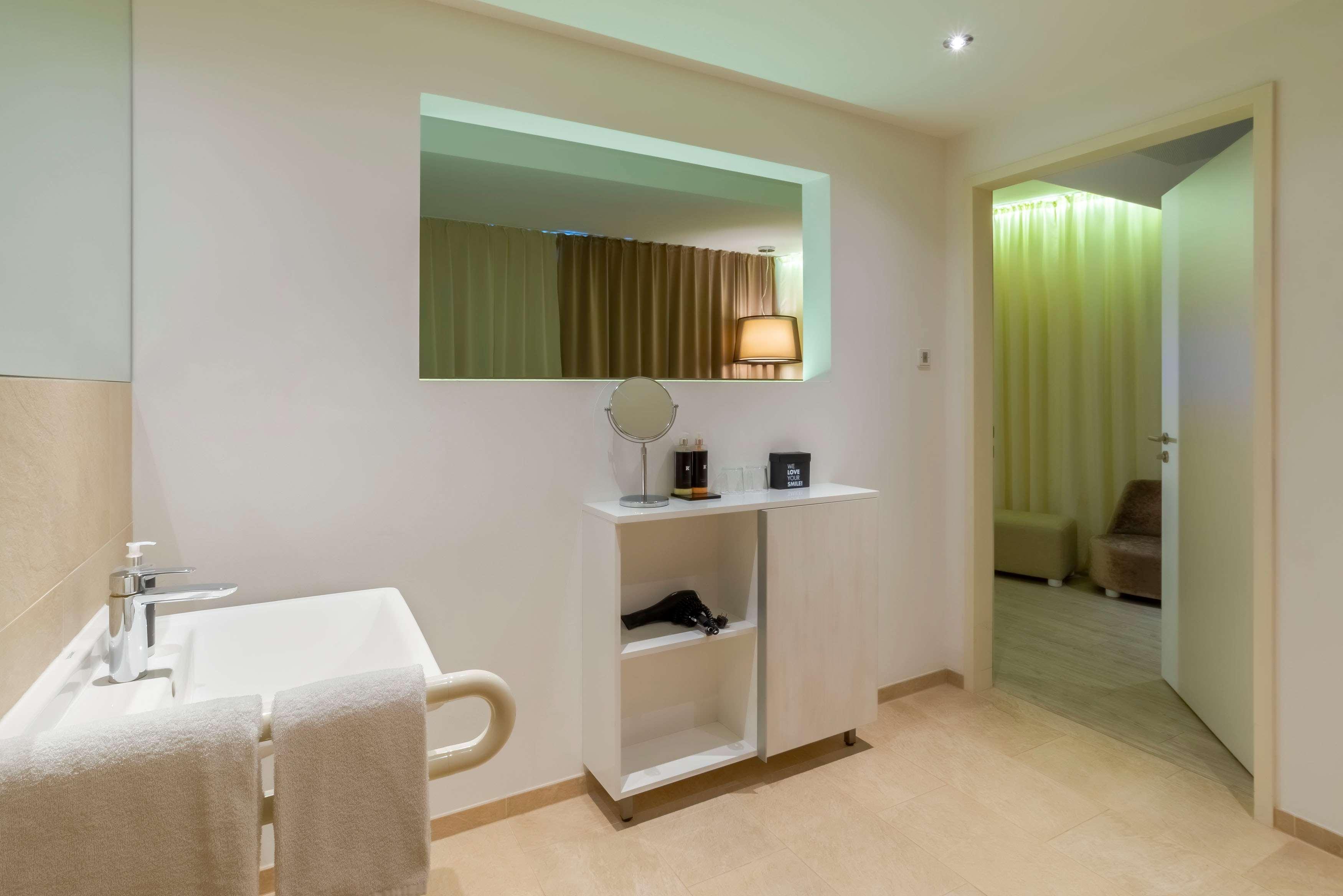 Elaya Hotel Kleve Клеве Екстериор снимка